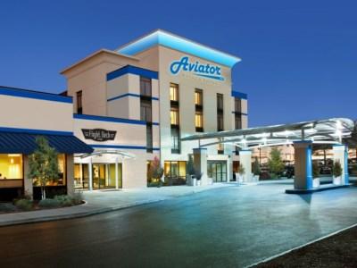 Aviator Hotel & Suites, BW Signature Collection Green Park Bagian luar foto