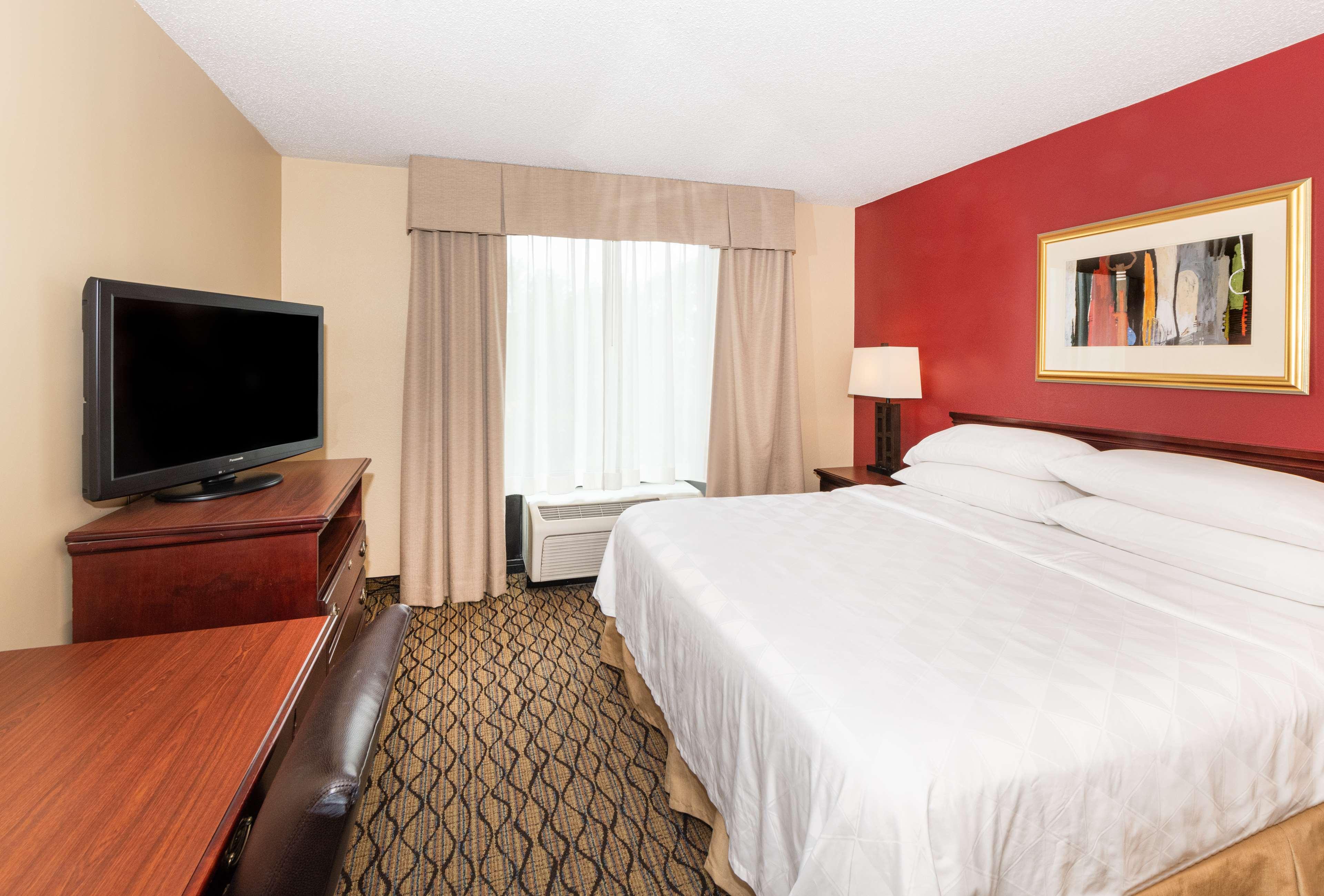 Aviator Hotel & Suites, BW Signature Collection Green Park Bagian luar foto