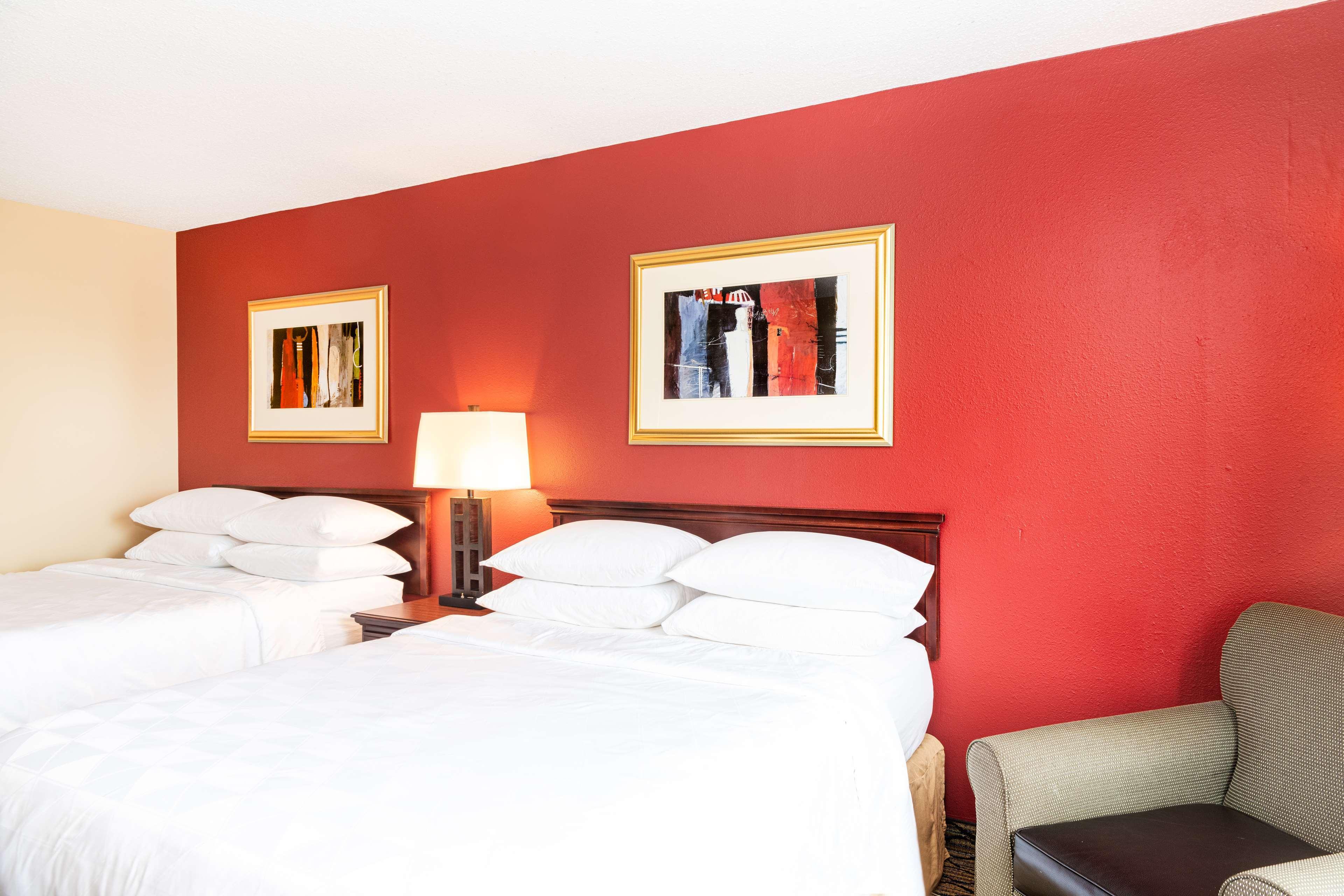 Aviator Hotel & Suites, BW Signature Collection Green Park Bagian luar foto