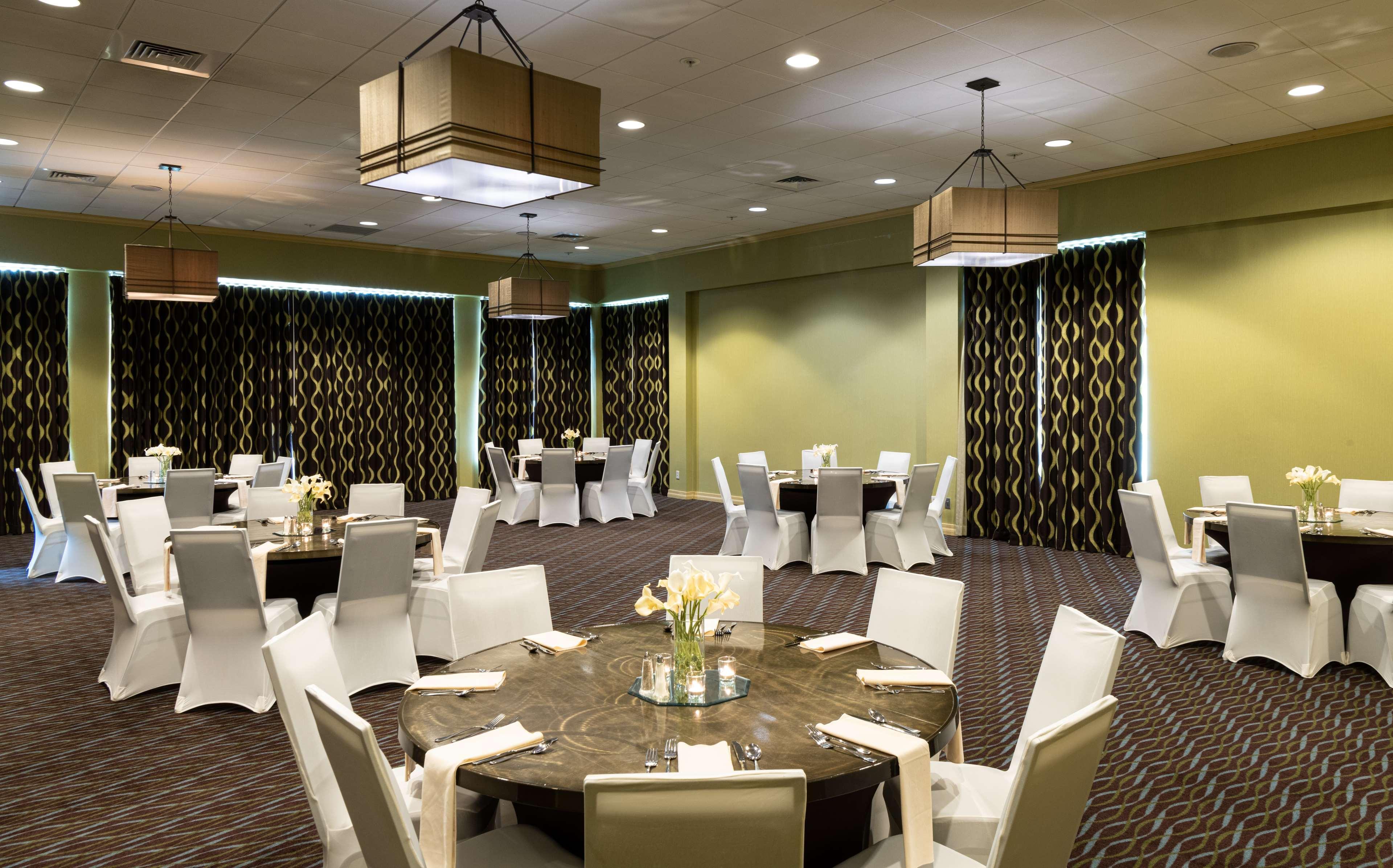 Aviator Hotel & Suites, BW Signature Collection Green Park Bagian luar foto