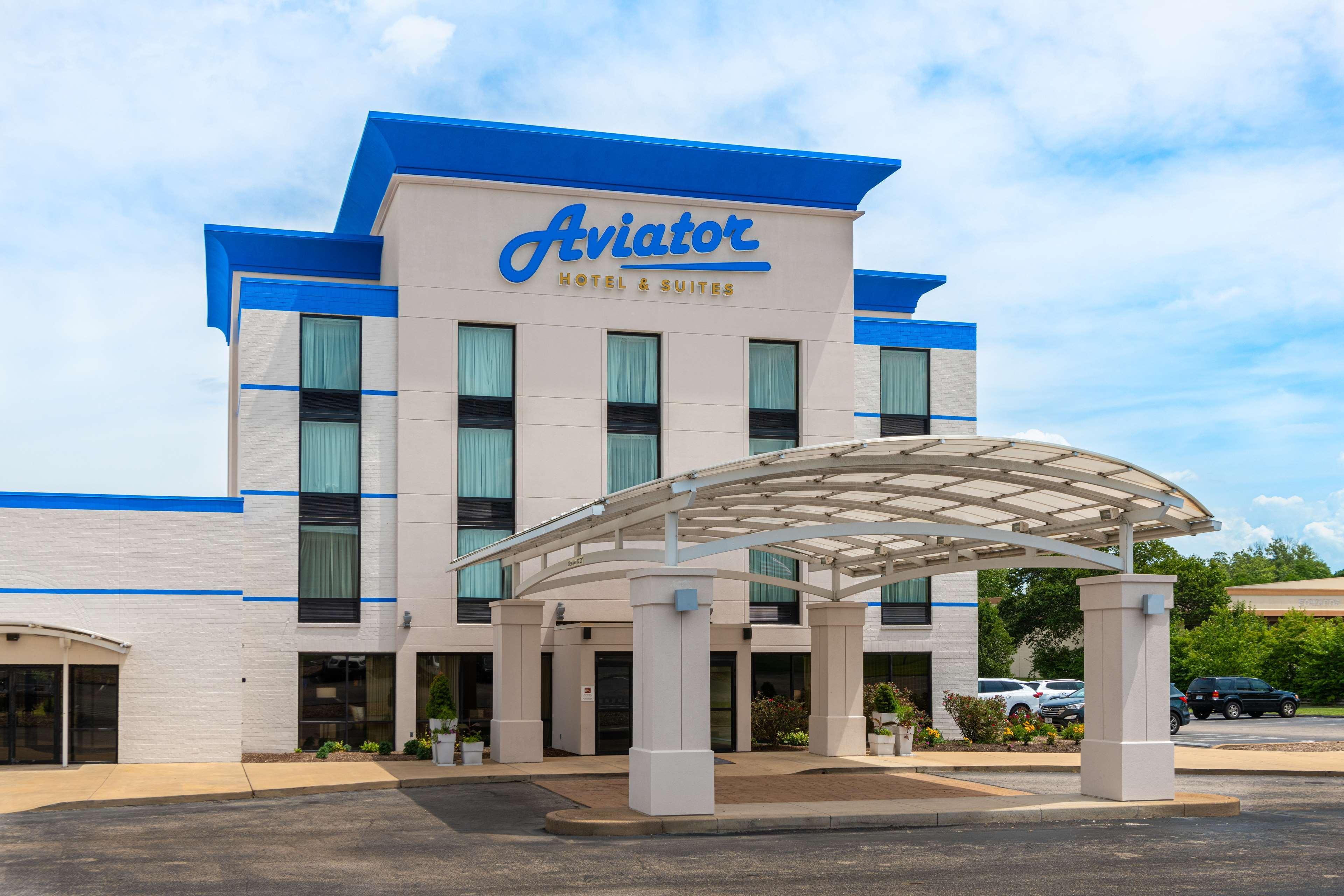 Aviator Hotel & Suites, BW Signature Collection Green Park Bagian luar foto