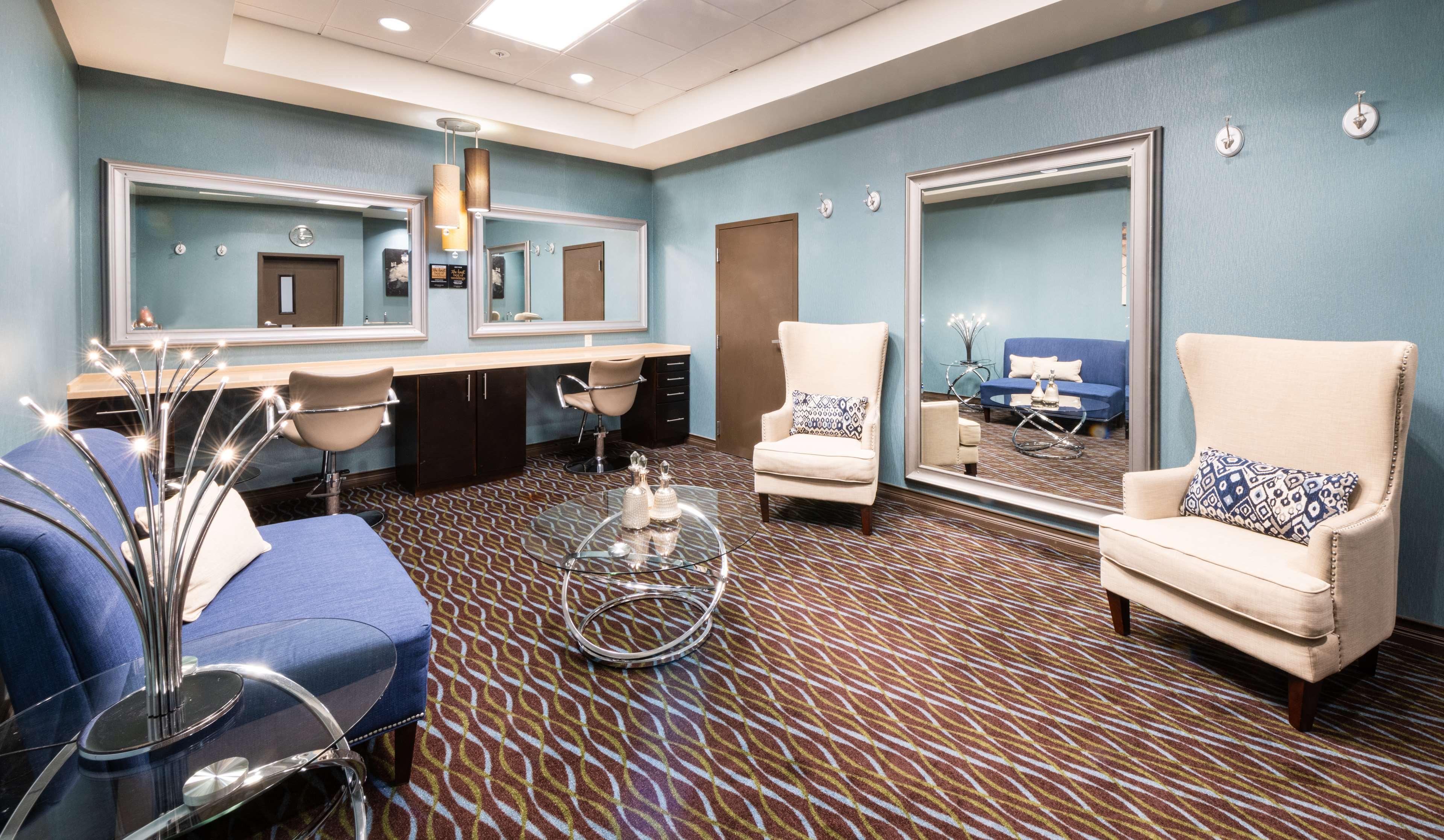 Aviator Hotel & Suites, BW Signature Collection Green Park Bagian luar foto